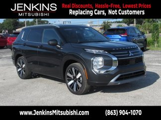 New 2025 Mitsubishi Outlander SEL image 1