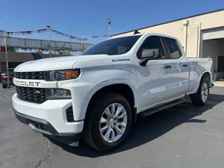 Used 2019 Chevrolet Silverado 1500 Custom w/ Custom Value Package image 1