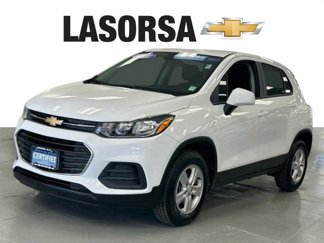 Certified 2022 Chevrolet Trax LS image 1