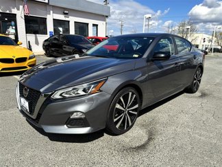 Used 2022 Nissan Altima 2.5 SR image 1