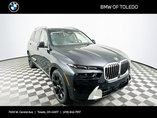 New 2025 BMW X7 xDrive40i w/ Premium Package image 1