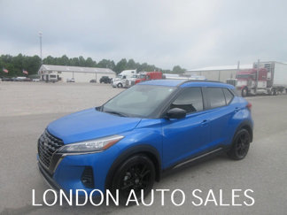 Used 2023 Nissan Kicks SR image 1