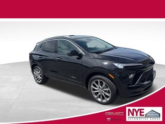 Used 2025 Buick Encore GX Avenir w/ Avenir Technology Package image 1
