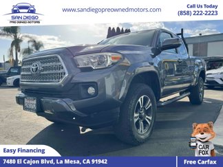 Used 2016 Toyota Tacoma TRD Sport image 1