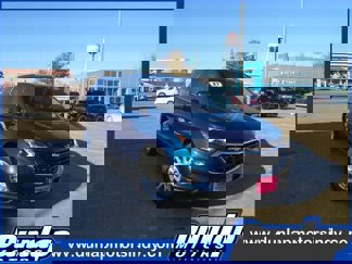 Used 2021 Chevrolet Equinox LT image 1