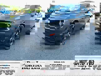 Used 2020 Dodge Challenger SXT w/ Plus Package image 1