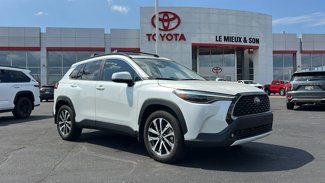 Certified 2023 Toyota Corolla Cross XLE image 1