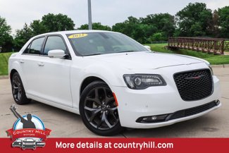 Used 2022 Chrysler 300 S image 1