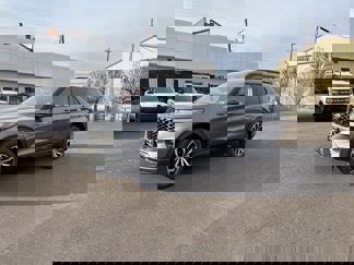 New 2025 Ford Explorer ST-Line image 1