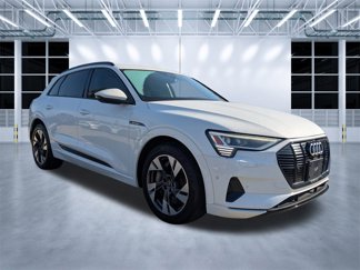 Used 2021 Audi e-tron Premium w/ Convenience Plus Package image 1