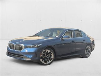 New 2026 BMW i5 eDrive40 w/ Premium Package image 1