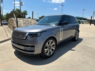 Used 2025 Land Rover Range Rover SV image 1