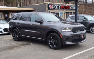 Used 2021 Dodge Durango SXT image 1