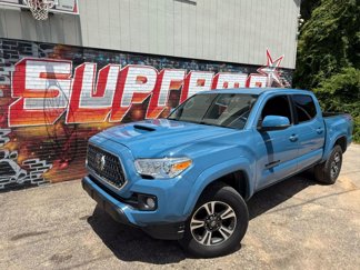 Used 2019 Toyota Tacoma TRD Sport image 1