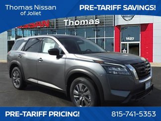 New 2025 Nissan Pathfinder S image 1