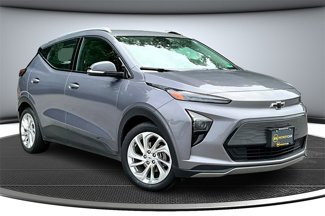 Used 2023 Chevrolet Bolt EUV LT w/ Driver Confidence Package image 1