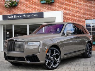New 2025 Rolls-Royce Cullinan Black Badge image 1