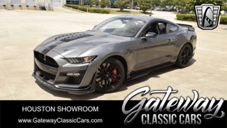 Used 2021 Ford Mustang Shelby GT500 w/ Technology Package image 1