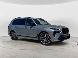 New 2026 BMW X7 M60i image 1
