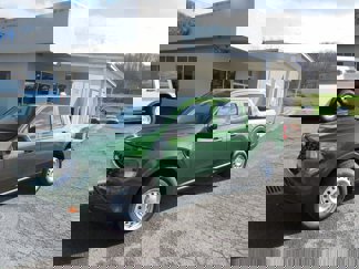 New 2025 Ford Maverick XL image 1