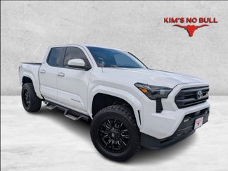Used 2024 Toyota Tacoma SR5 image 1
