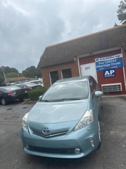 Used 2013 Toyota Prius V Five image 1