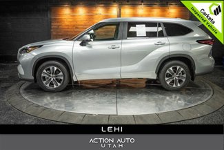 Used 2024 Toyota Highlander XLE image 1