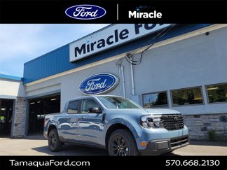 New 2024 Ford Maverick Lariat w/ Black Appearance Package image 1