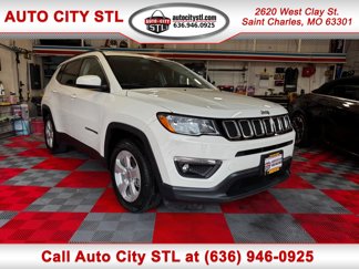 Used 2021 Jeep Compass Latitude image 1