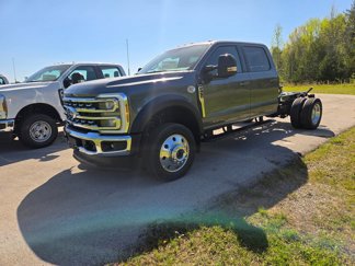 New 2025 Ford F450 Lariat image 1