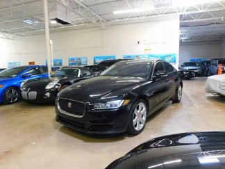 Used 2018 Jaguar XE Premium image 1