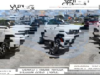 New 2025 Jeep Grand Cherokee L Limited image 1