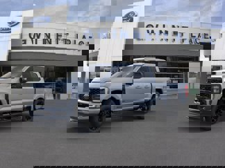 New 2025 Ford F250 4x4 Crew Cab Super Duty image 1