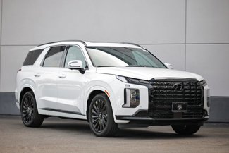 Used 2025 Hyundai Palisade Calligraphy image 1