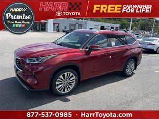 New 2025 Toyota Highlander Platinum image 1