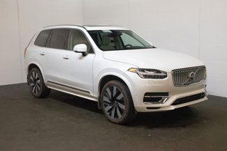 Used 2025 Volvo XC90 T8 Plus w/ Protection Package Premier image 1