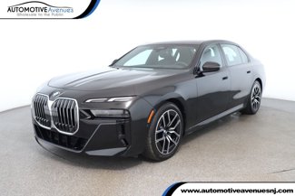 Used 2024 BMW 740i video 1