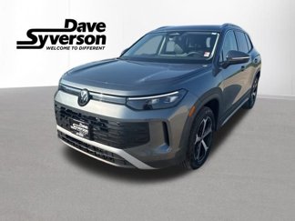 New 2025 Volkswagen Tiguan SE image 1