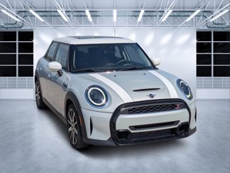 Used 2023 MINI Cooper S image 1