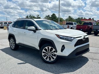 Used 2022 Toyota RAV4 XLE Premium image 1