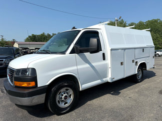 Used 2019 GMC Savana 3500 w/ Power Convenience Package image 1