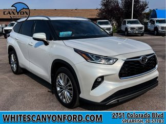 Used 2023 Toyota Highlander Limited image 1