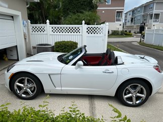 Used 2008 Saturn Sky Red Line image 1
