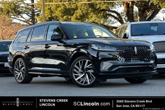 New 2025 Lincoln Aviator Black Label w/ Jet Appearance Package image 1