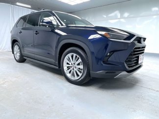 Certified 2025 Toyota Grand Highlander AWD image 1