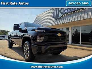 Used 2024 Chevrolet Silverado 2500 Custom image 1
