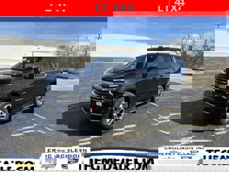 New 2025 Chevrolet Suburban LT image 1