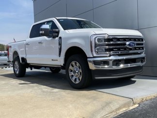 New 2025 Ford F250 4x4 Crew Cab Super Duty image 1