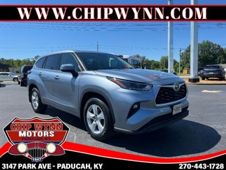 Used 2021 Toyota Highlander LE image 1