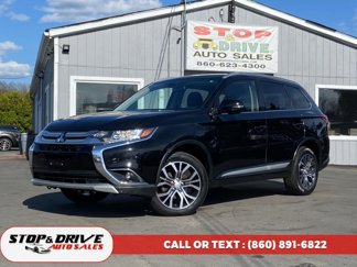 Used 2017 Mitsubishi Outlander SE image 1